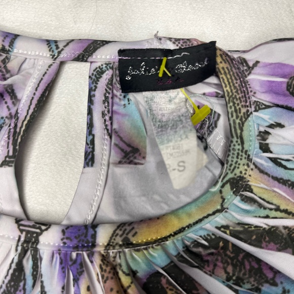 2000s Y2K tshirt - Picture 2 of 3